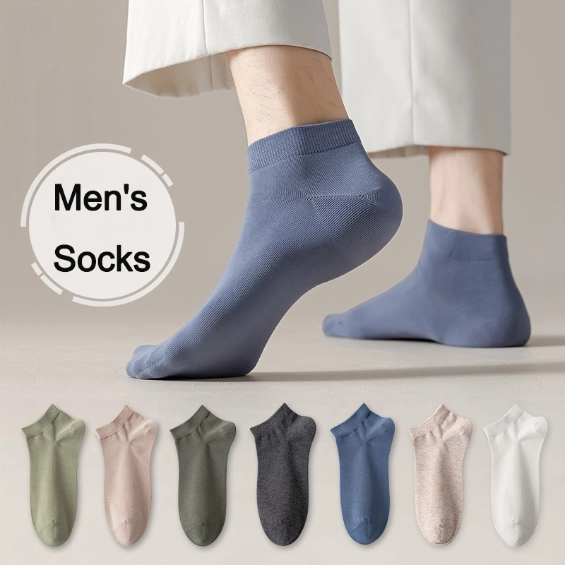 Hot Sale Men&prime;s Thin Cotton Solid Colored Basic Ankle Socks